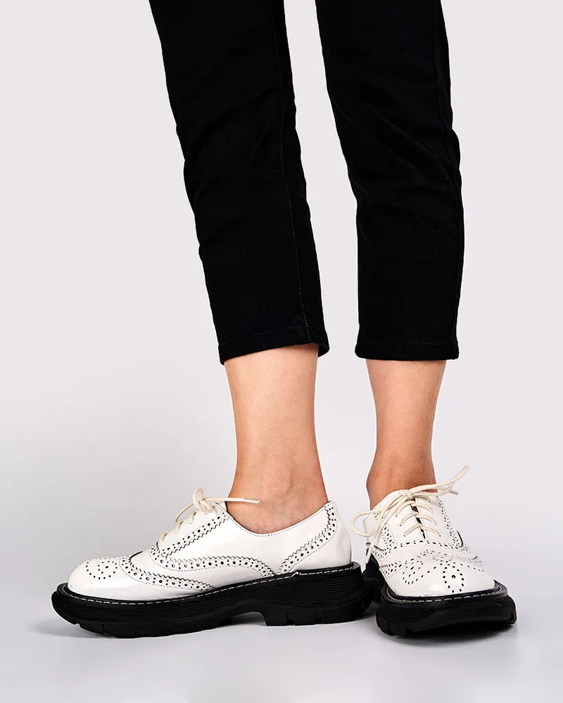 (Clean Up - US 10) Patent Leather Carved Platform Loafers
