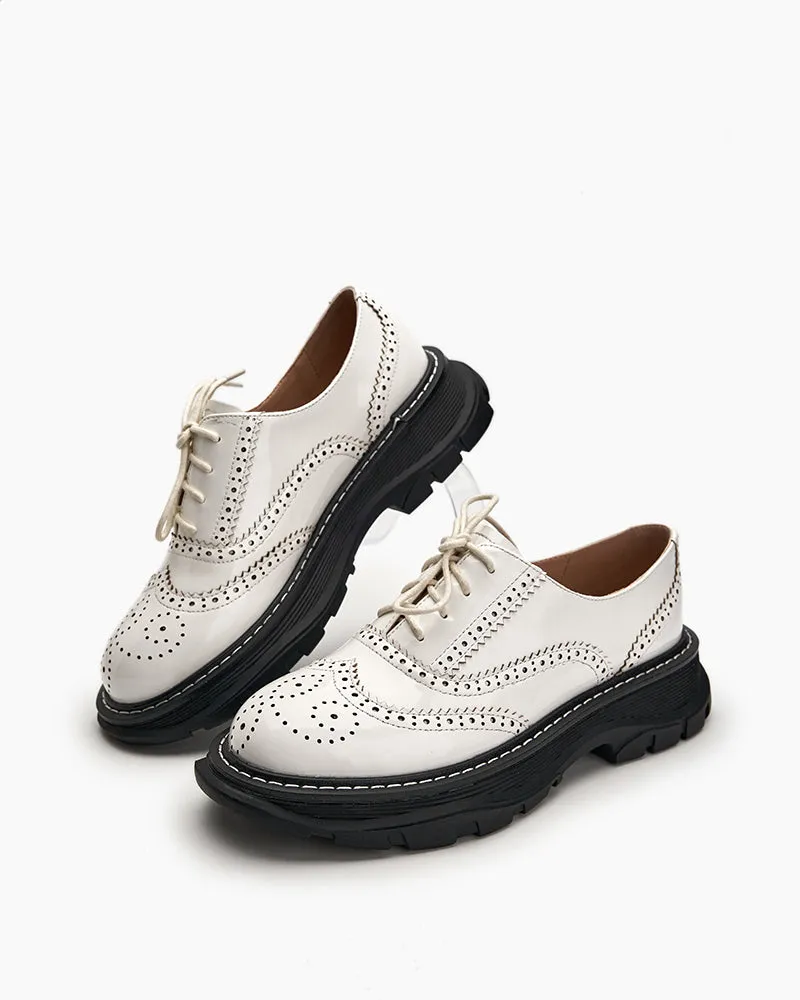 (Clean Up - US 10) Patent Leather Carved Platform Loafers
