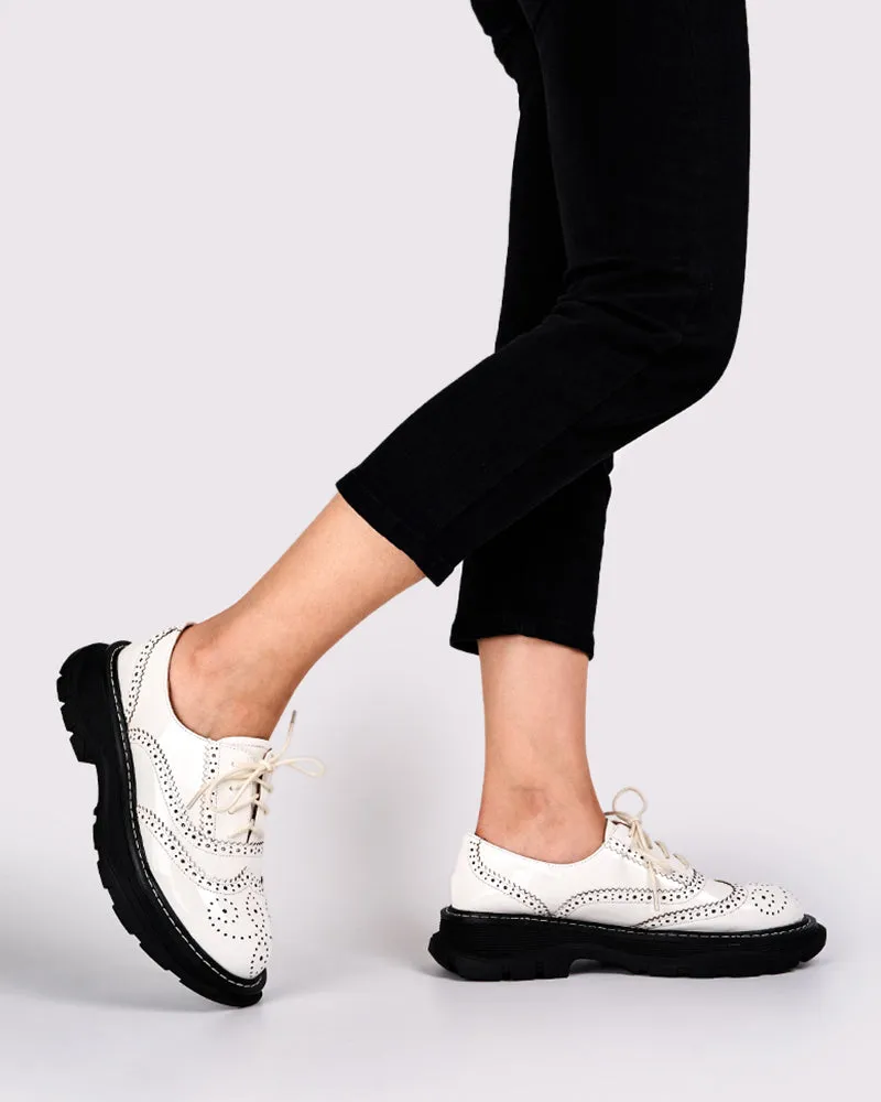 (Clean Up - US 10) Patent Leather Carved Platform Loafers