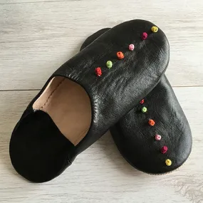 MOROCCAN POM POM BABOUCHE SLIPPERS – BLACK