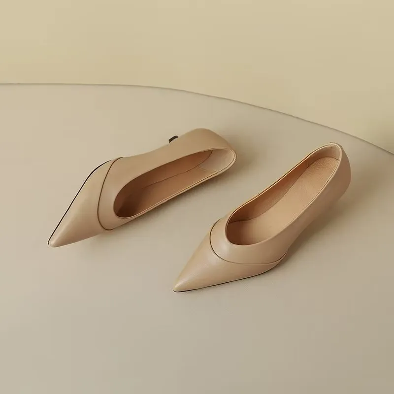 Veltique Chic Slide Heels