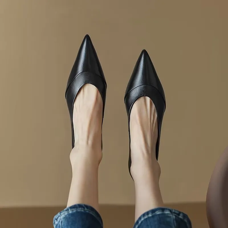 Veltique Chic Slide Heels