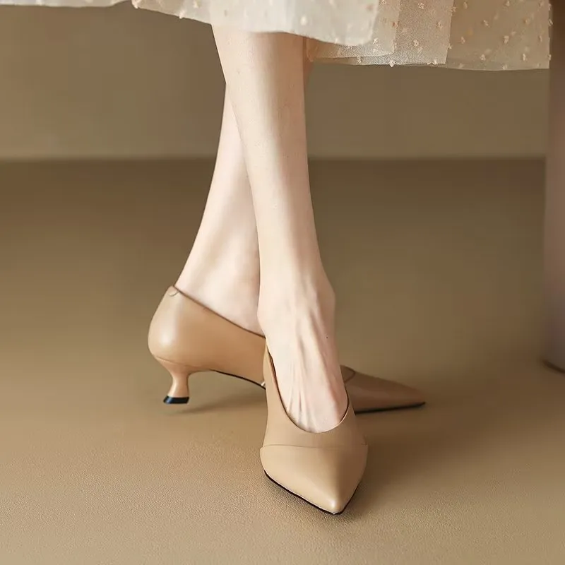 Veltique Chic Slide Heels